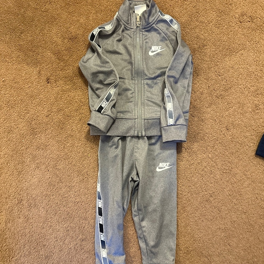 Nike Track Suit